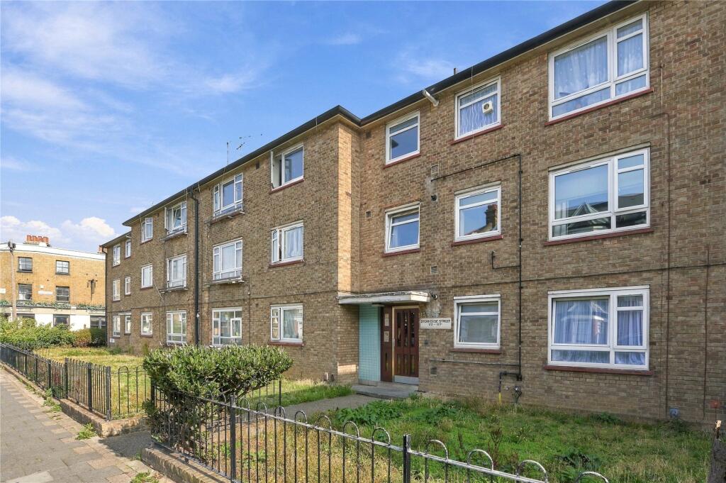 Main image of property: Stonhouse Street, London, SW4