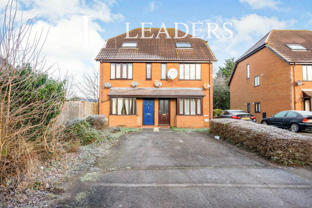 Main image of property: Bergamot Gardens, Walnut Tree, Milton Keynes, MK7