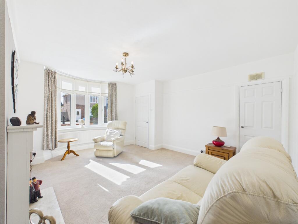 House in Flintshire, Flint - View 4