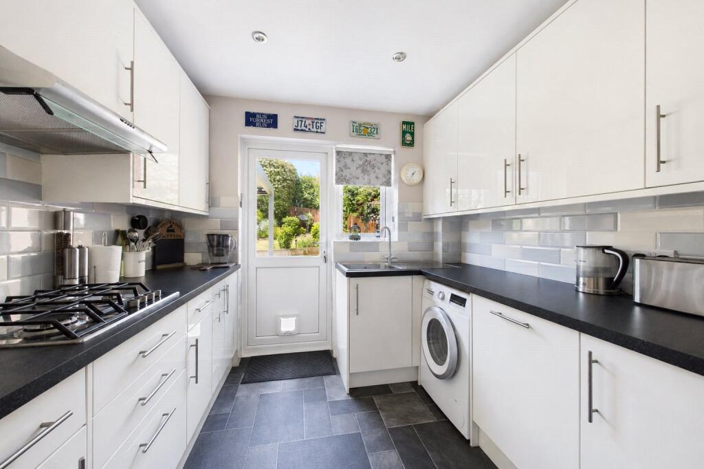 House in Reading, Little Heath, Tilehurst - View 5