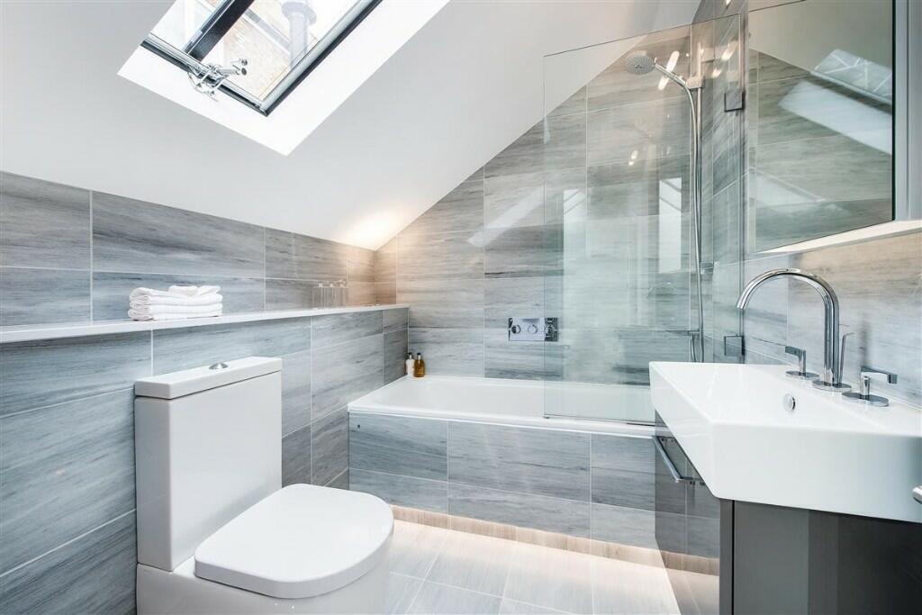 4 bedroom terraced house for rent