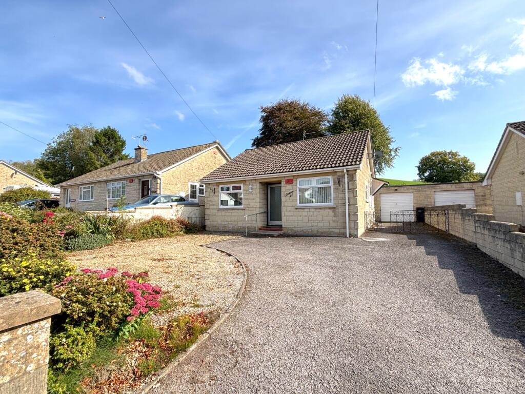 2-bed detached on Brittens Hill, Paulton, Bristol, £305,000