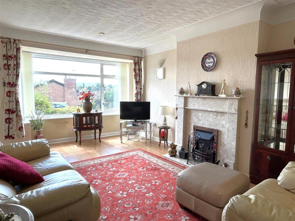 Ffordd Alafon, Wrexham photo 2
