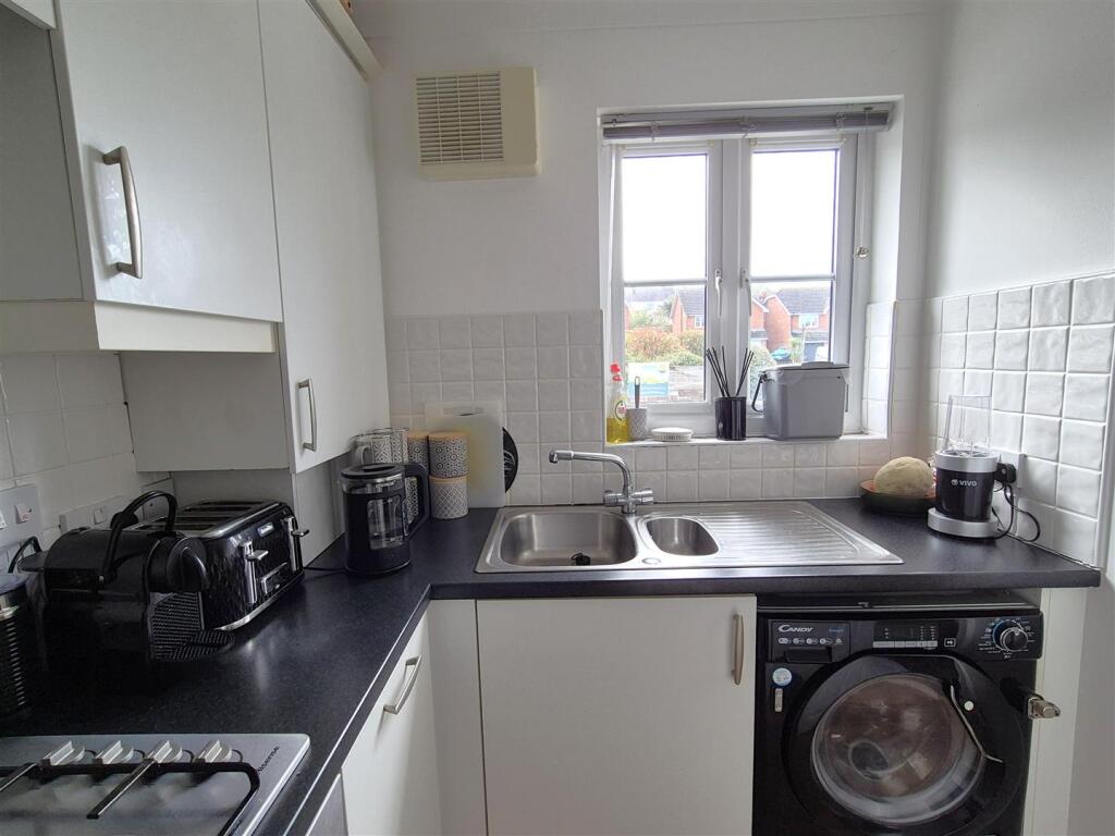 Apartment in Plymouth - View 4