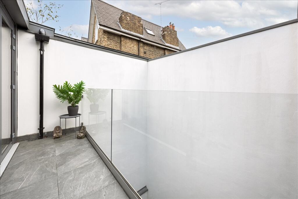 House in London - More