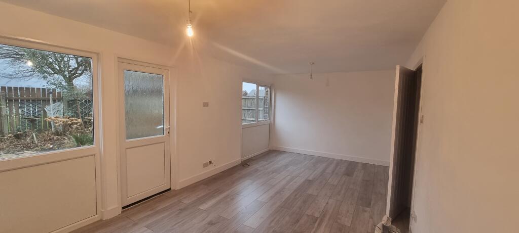 Main image of property: Chelburn close SK2