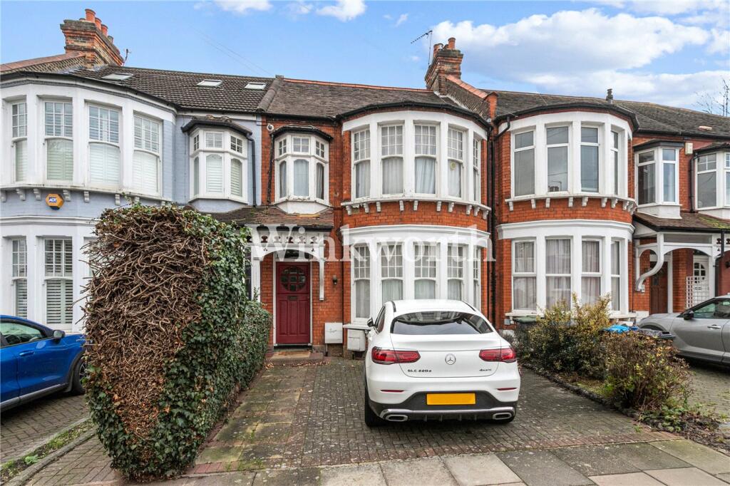 Main image of property: The Crest, London, N13