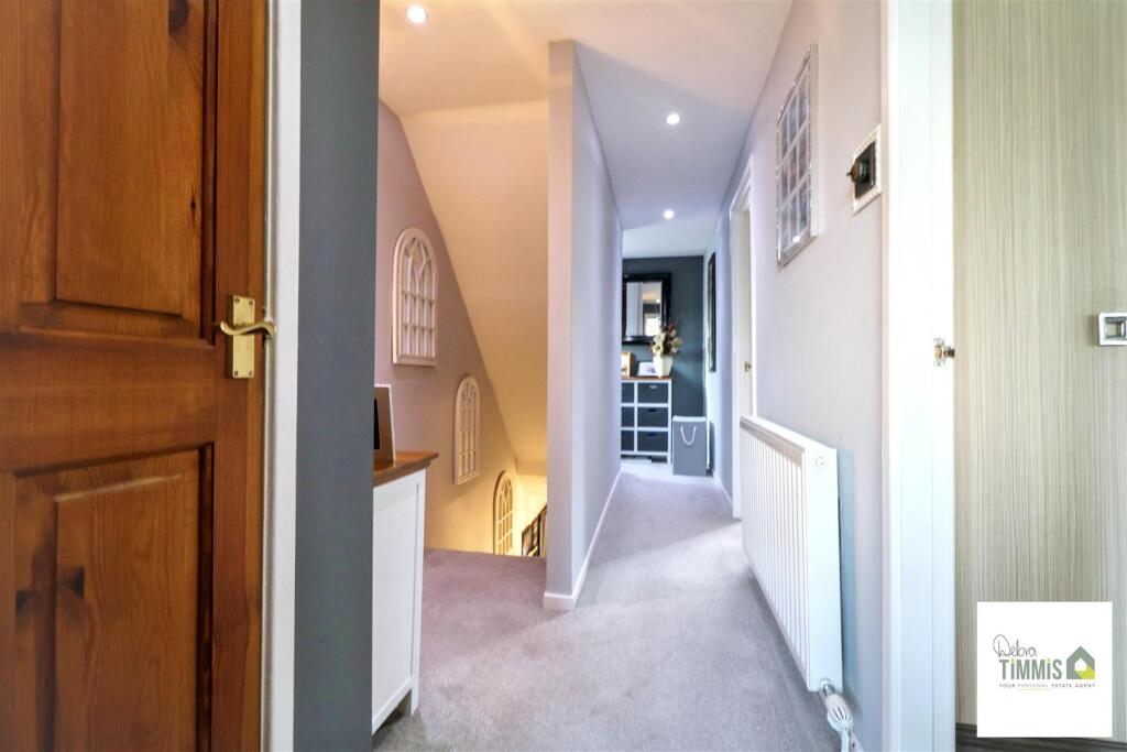 House in Stoke-on-Trent, Baddeley Green - More