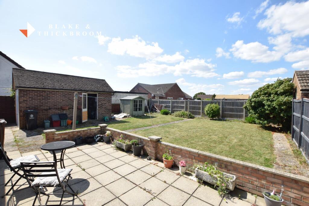London Road, Little Clacton, Essex, CO16 9RB photo 4