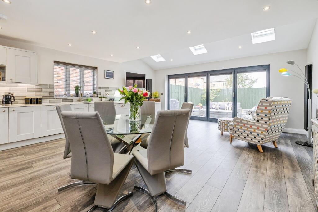 House in North Kesteven, Skellingthorpe - View 4