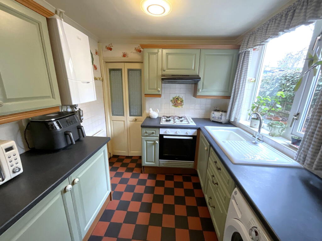 Additional image 4 of CRADLEY HEATH, Surfeit Hill Road