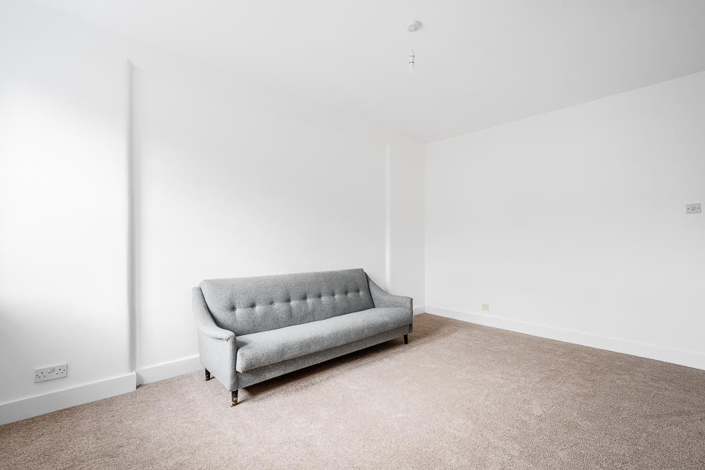 Apartment in London - View 3