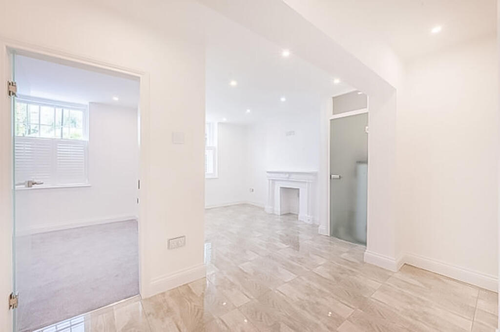 Apartment in London, Ratcliffe, Limehouse - View 4