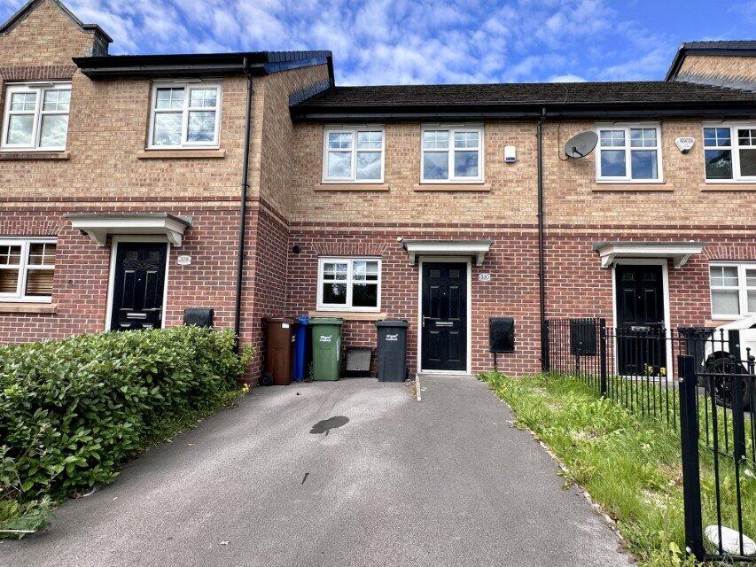 Main image of property: 330 North Road, Atherton, M46 0RF