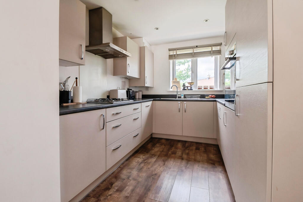Judges Gully Close, Bishopstoke, SO50 photo 4