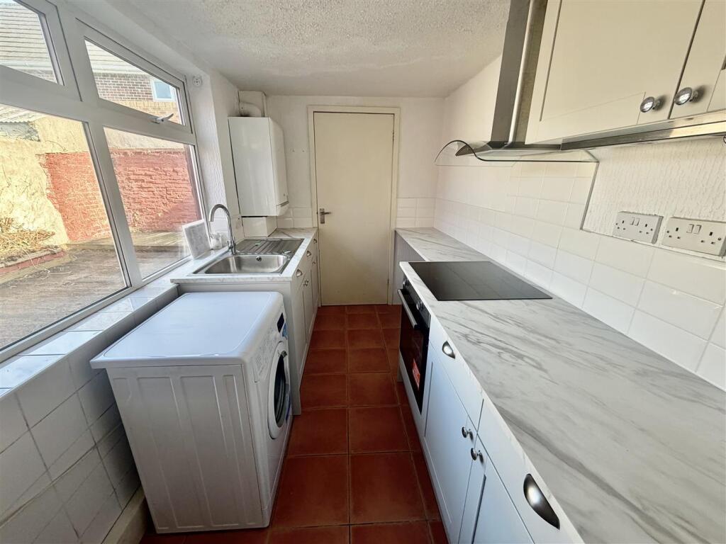 House in Sunderland, Roker - View 4