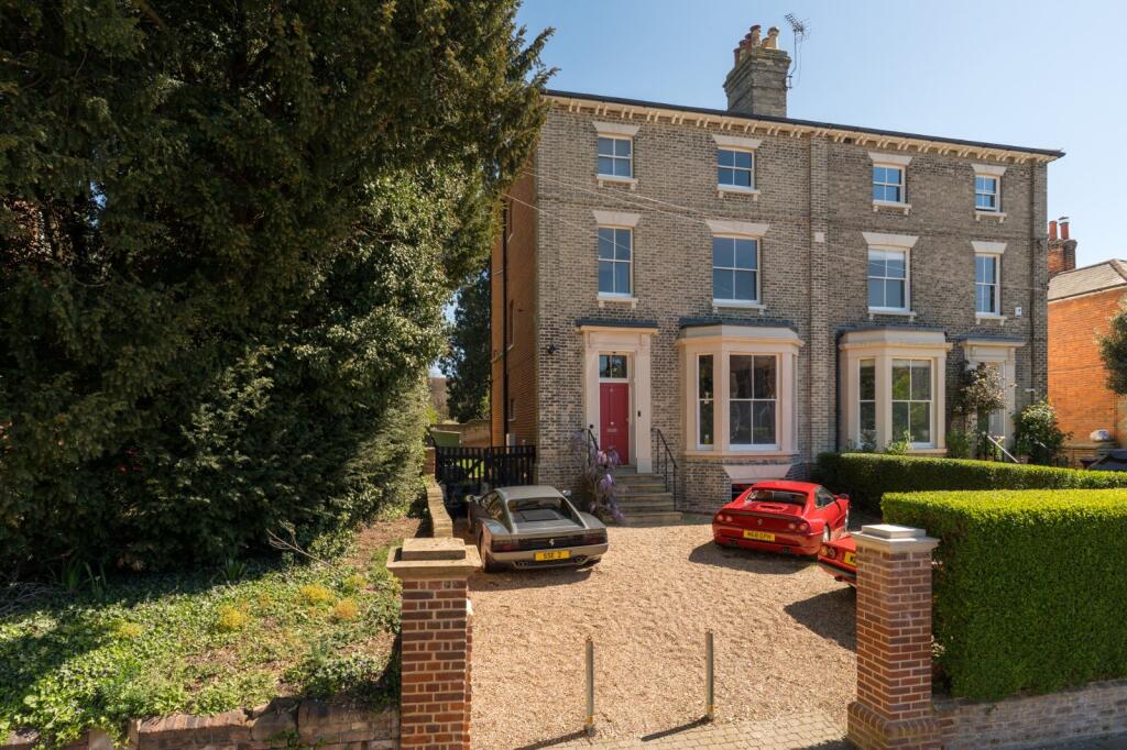 Main image of property: Beverley Road, Lexden, Colchester, Essex, CO3