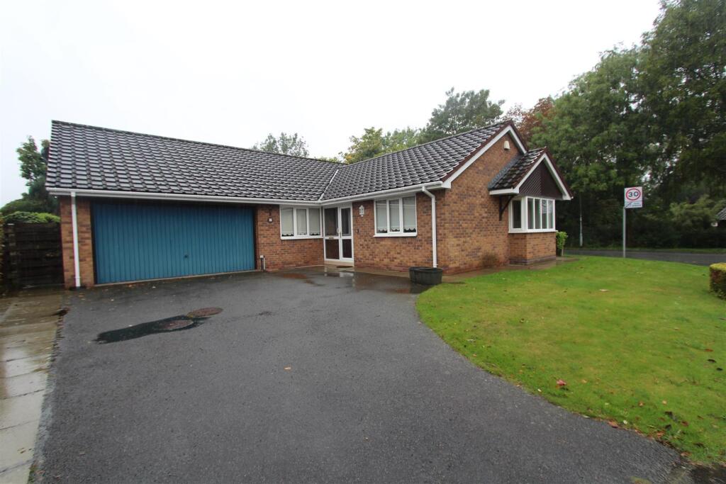 Main image of property: Sharon Park Close, Grappenhall, Warrington