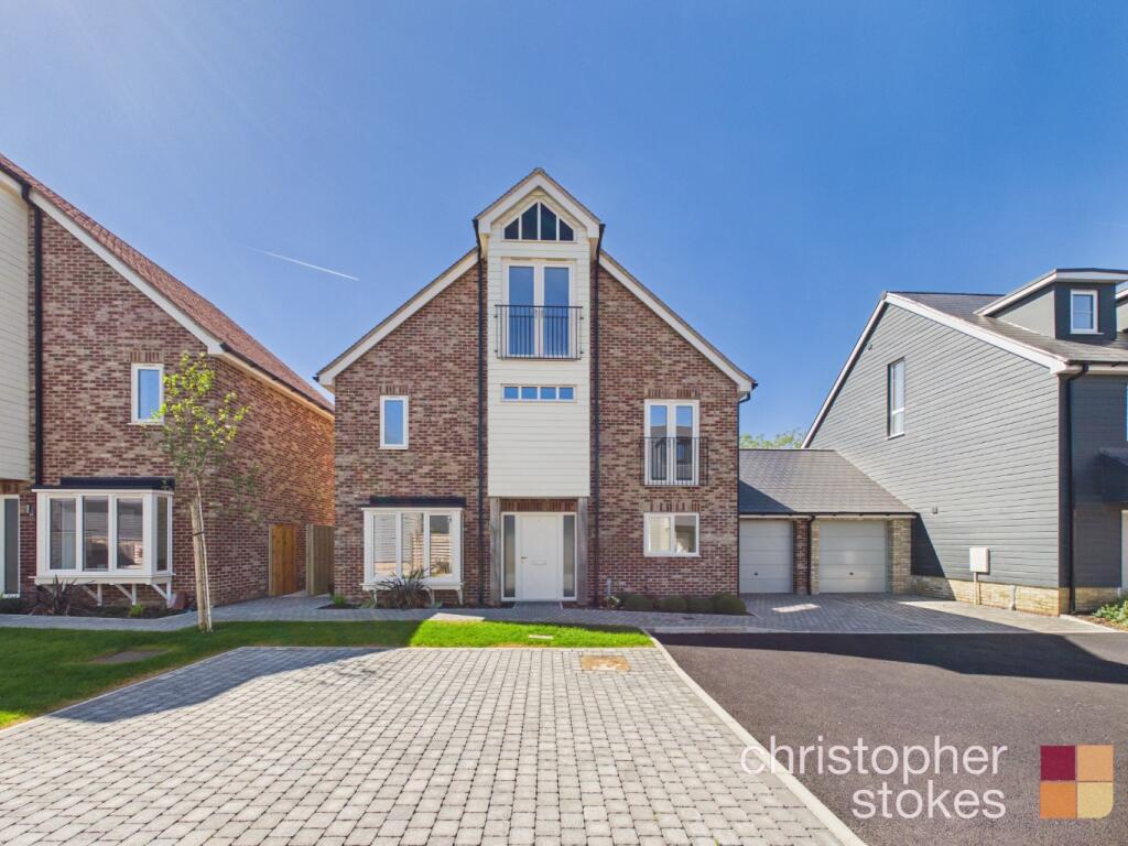Main image of property: Kingfisher, The Chimes, Broxbourne, Essex, EN10 6RJ