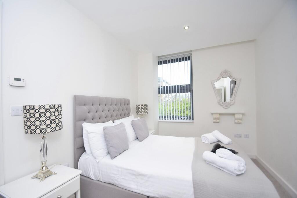 Apartment in Milton Keynes - View 2
