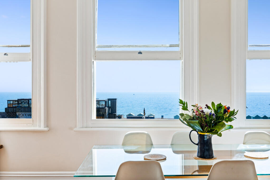 Main image of property: Kingsway, Hove, BN3