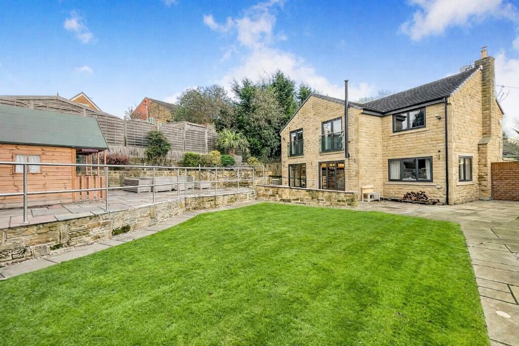 Main image of property: Thistle Hill, Lascelles Hall, Huddersfield, West Yorkshire, HD5