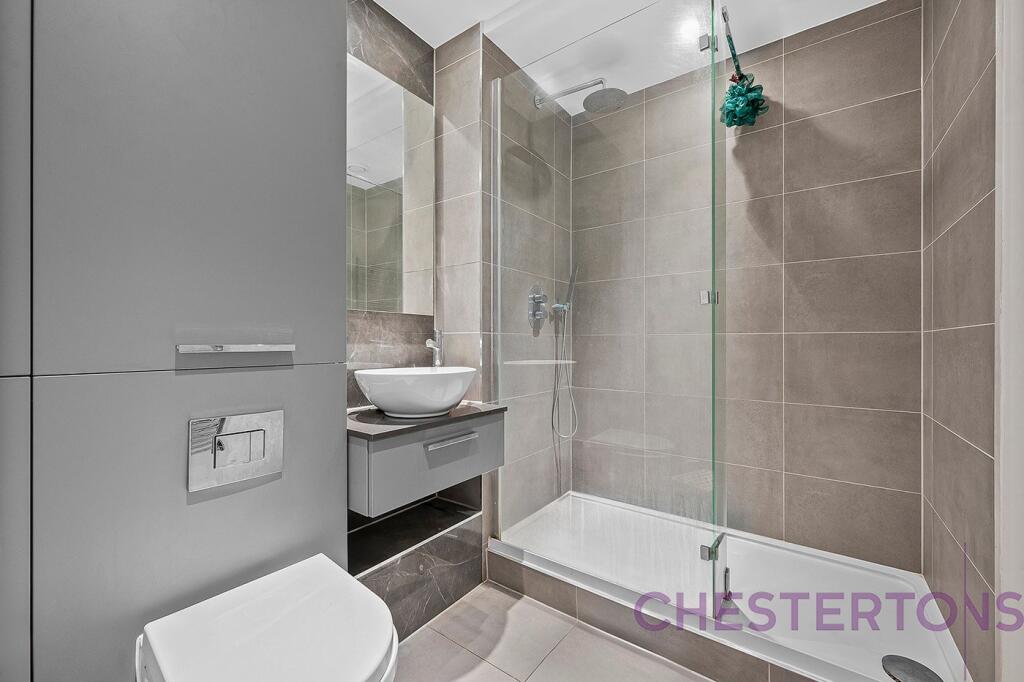 Waterman House, 
New Garden Quarter, E15 - Więcej