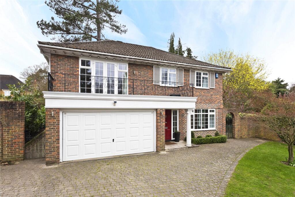 Main image of property: Farleton Close, Weybridge, Surrey, KT13