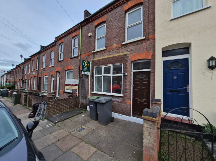Main image of property: St. Peters Road, Luton, Bedfordshire, LU1