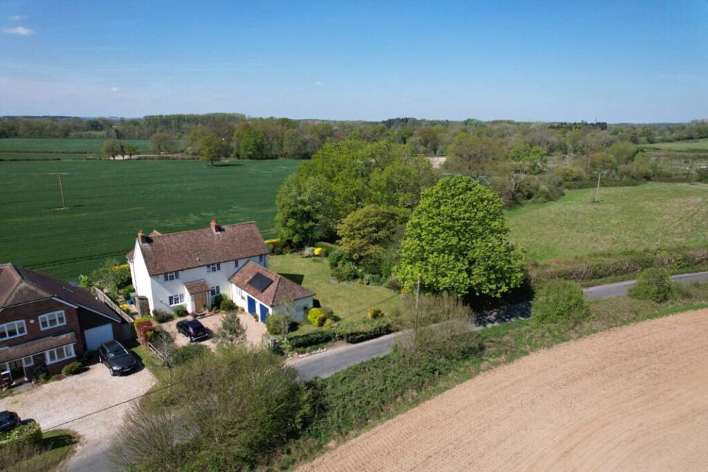 Main image of property: Holly Tree Cottage, Bramley, RG26