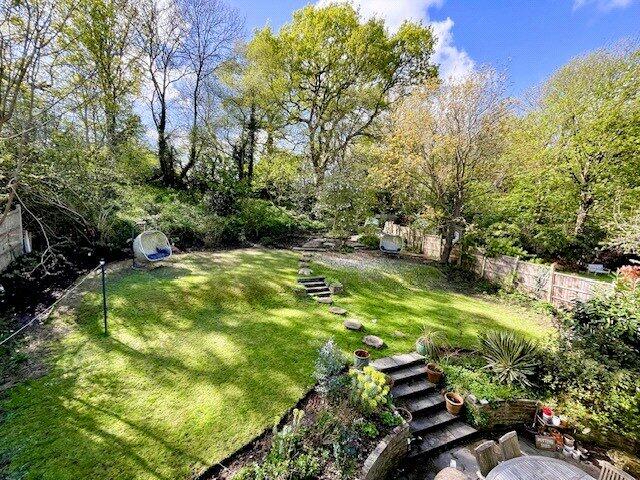 House in Elmbridge, Surrey - View 3