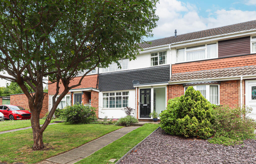 Main image of property: Sherwoods Rise, Harpenden, Hertfordshire, AL5