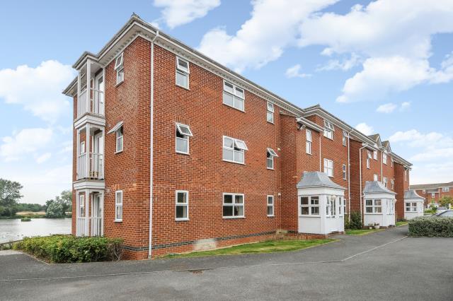 Main image of property: Guillemot Way, Aylesbury, HP19