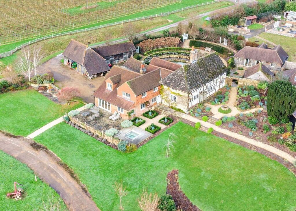Main image of property: Tanyard Lane, Staplefield, Haywards Heath, West Sussex