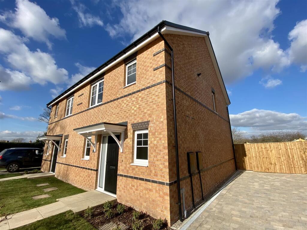 Main image of property: 3 School Lane, Furlong Park , Wheatley Hills