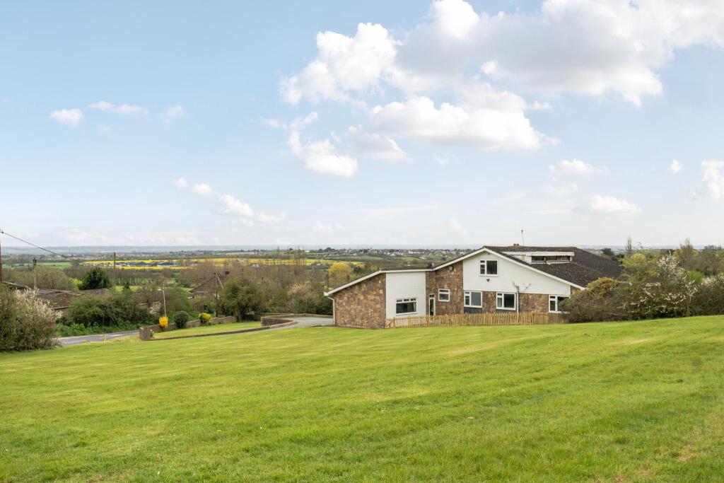 Sutton Hall Farmhouse, Langdon Hills, Basildon - More