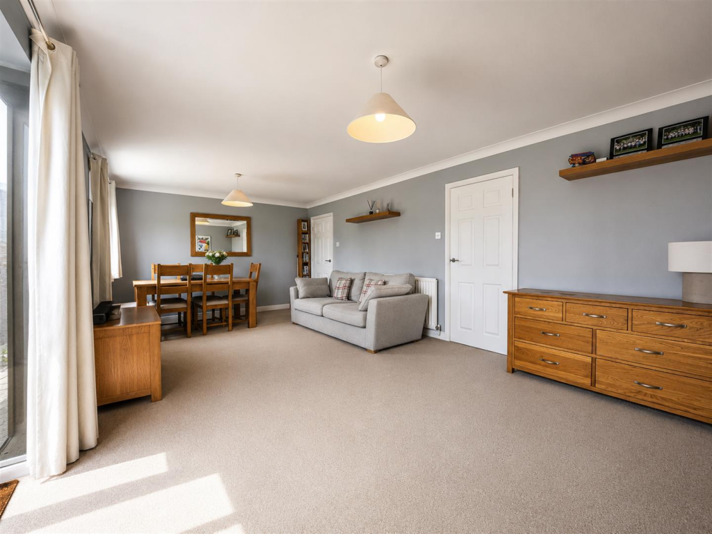 Main image of property: Charlecote Close, Tiddington, Stratford-Upon-Avon