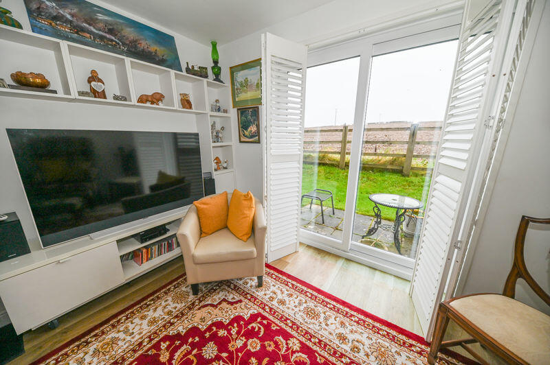 East Meon Road, Clanfield photo 2