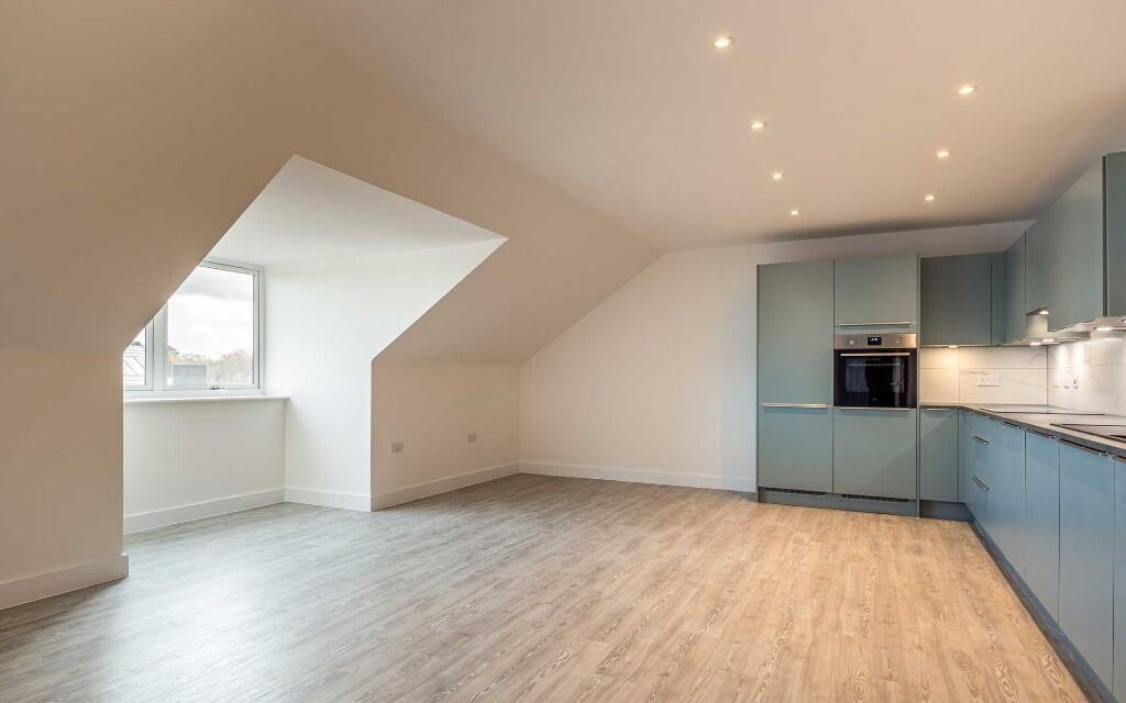 Main image of property: Ivydene Avenue,
Whitstable,
Kent
CT5 3FS