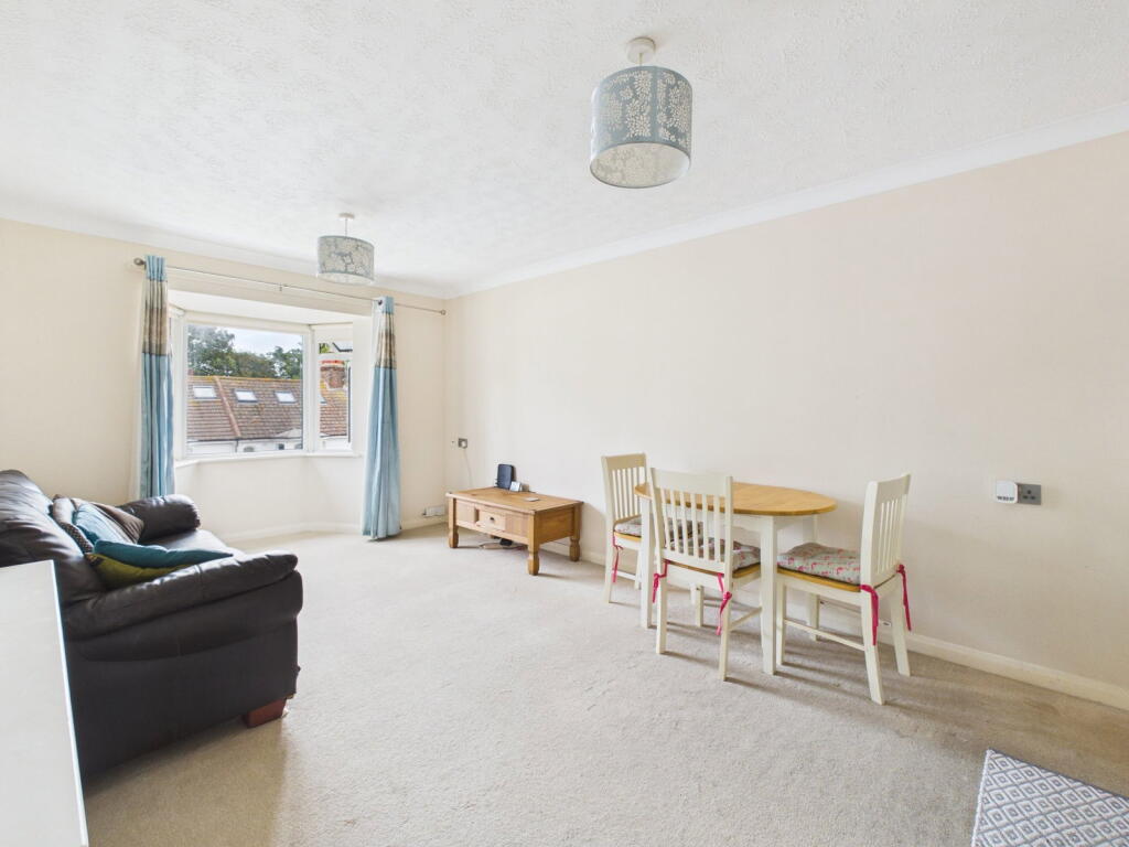 Kings Hall, Park Road, Worthing, BN11 2BS photo 3