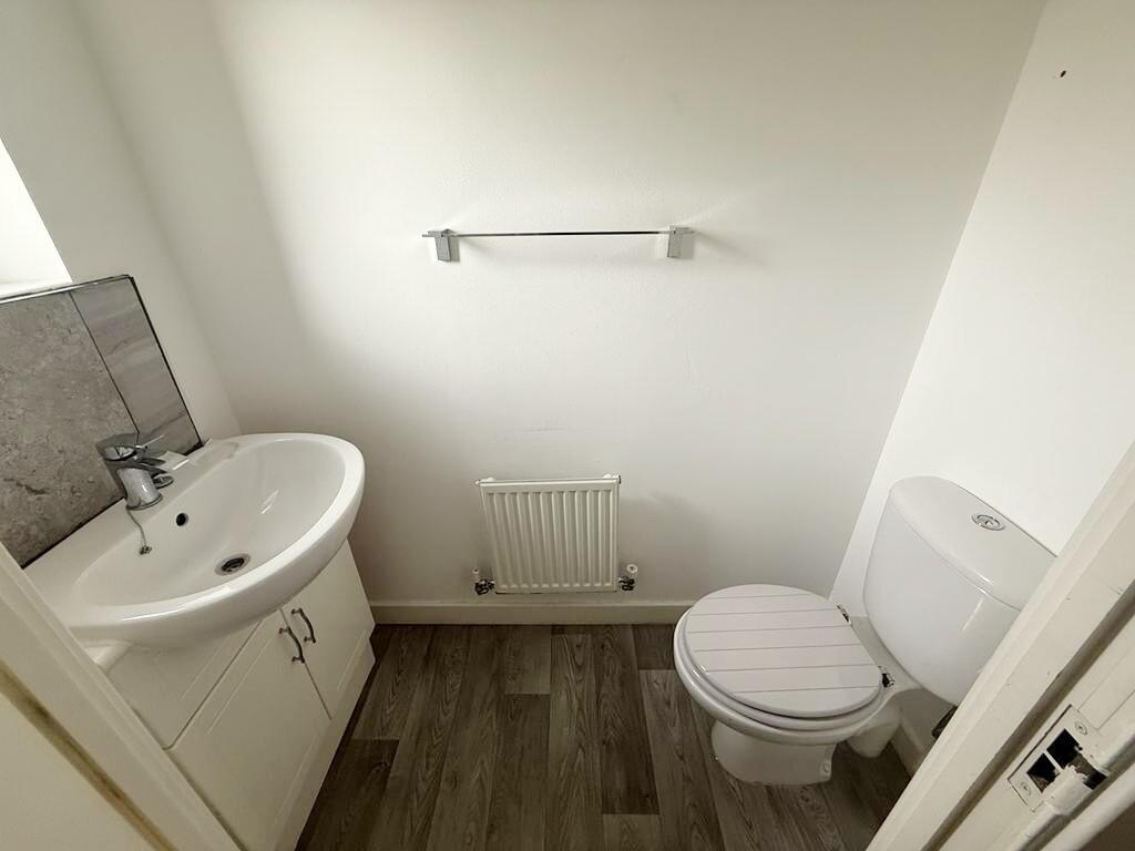 House in Ipswich - View 4