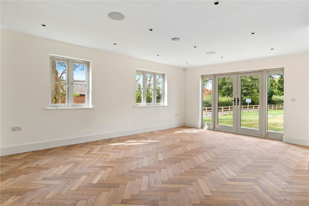 Finchingfield Road, Little Sampford, Nr Saffron Walden, Essex, CB10 photo 4