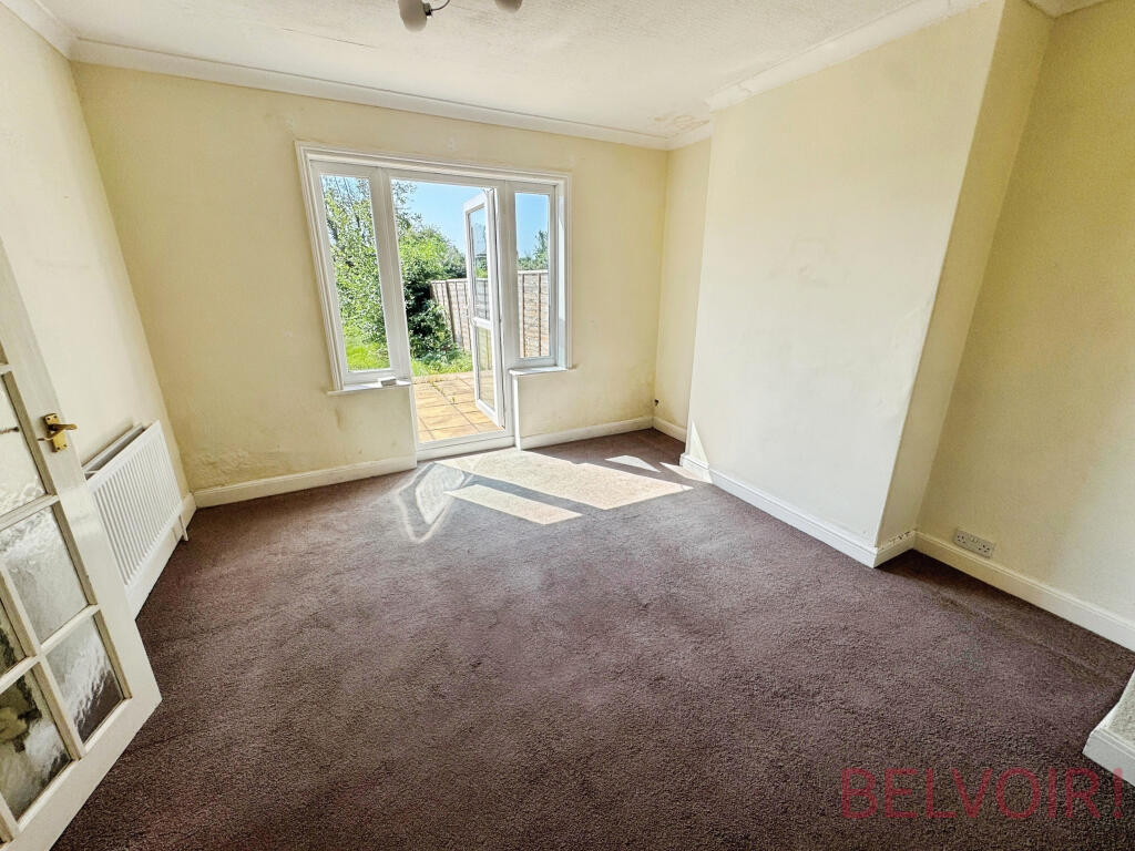 House in Wellingborough, Burrow's Bush - View 3
