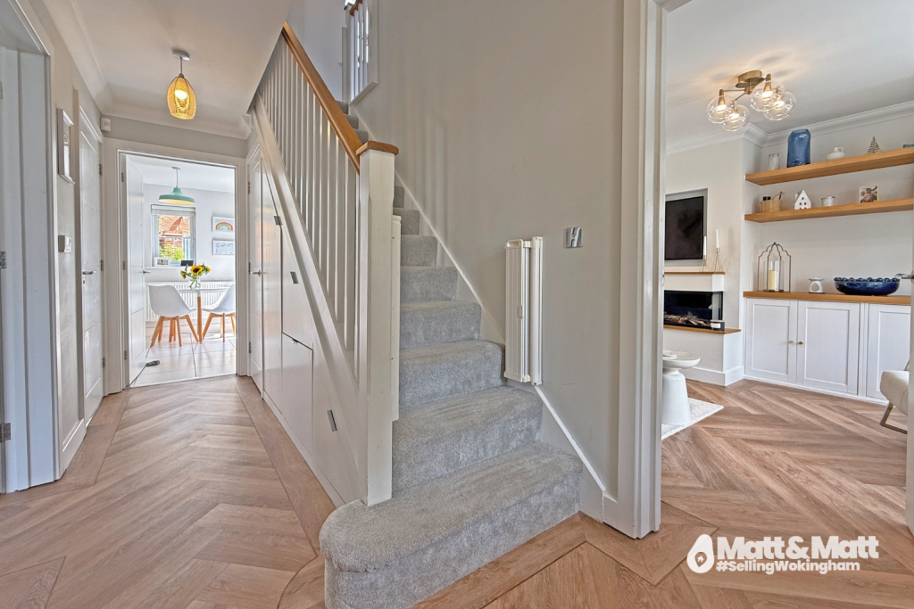 House in Crowthorne, Oakham Park, Wokingham - View 2