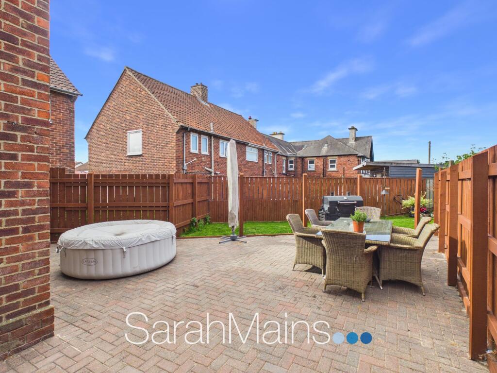 House in Newcastle upon Tyne - View 4