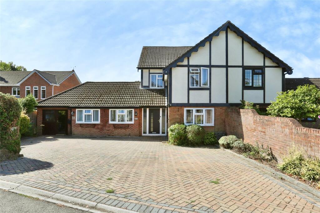 Main image of property: Heath Road, Locks Heath, Southampton, Hampshire, SO31