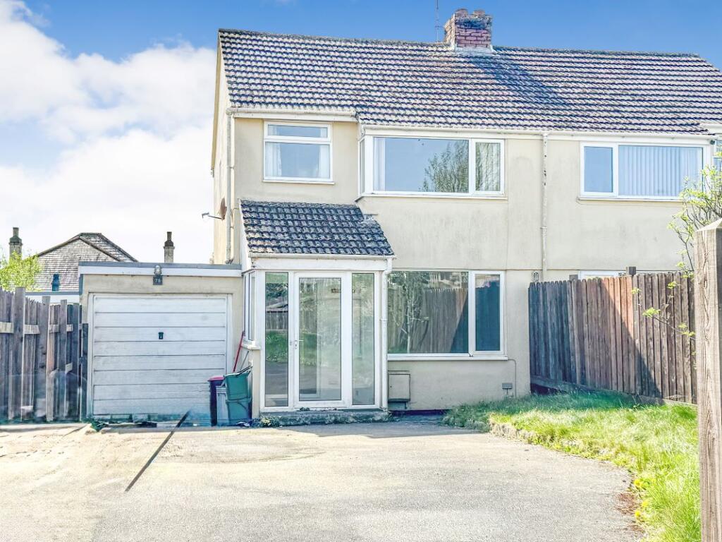 Main image of property: 78 Queens Crescent, Bodmin, Cornwall, PL31 1QW