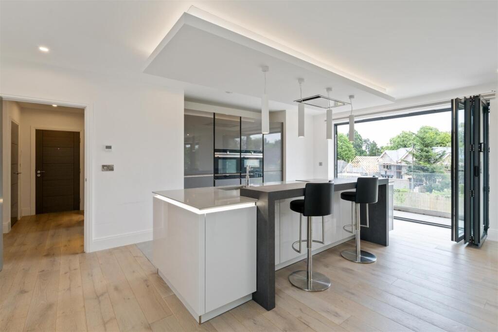 Apartment in Birmingham - View 5