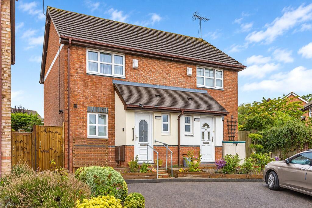 Main image of property: Hamblings Close, Shenley, Radlett, Hertfordshire, WD7