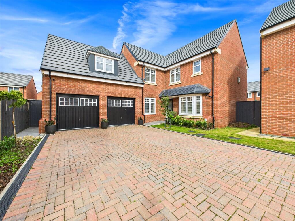 Main image of property: Hunter Road, Dunsville, Doncaster, South Yorkshire, DN7